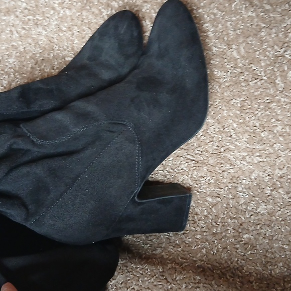 Unisa black knee high chunky heeled boots size 9.5 - Picture 7 of 16